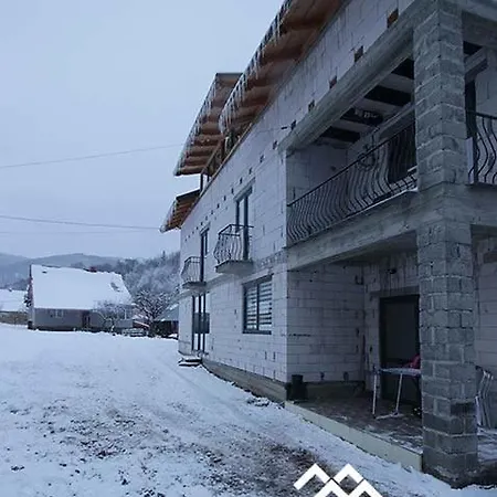 гiрська роса Vendégház *