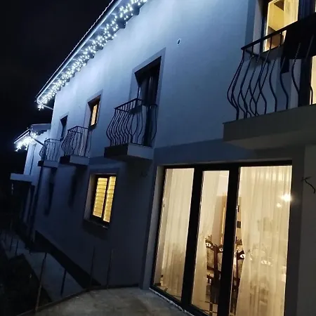 Guest house гiрська роса